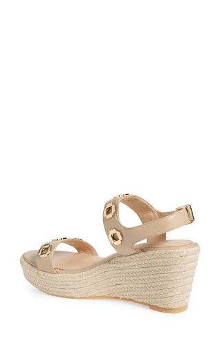 Echo Wedge- Camel Leather