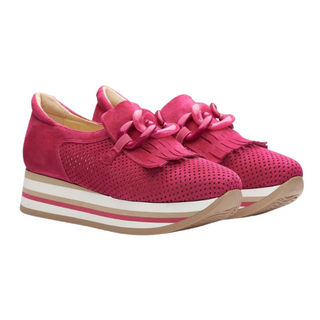 Carly Sneaker in Fuchsia