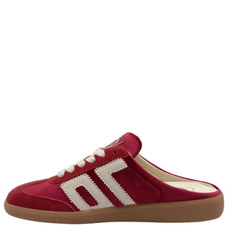 Easter Sneaker Velvet Red Milk